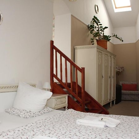 Hotel Excellent Kroměříž מראה חיצוני תמונה