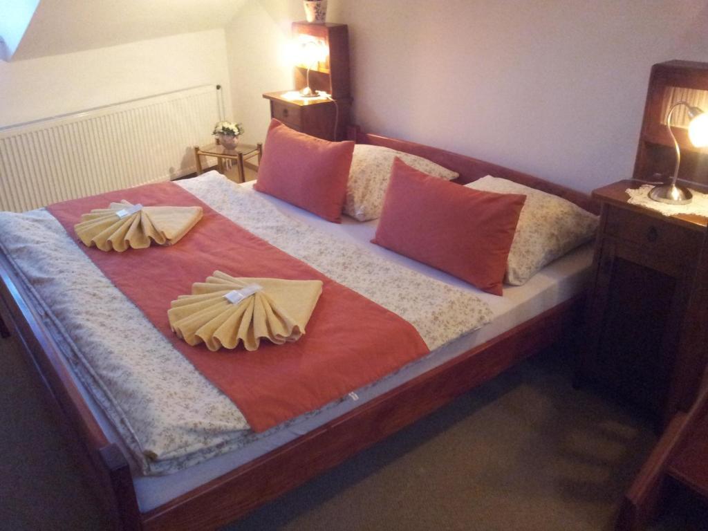 Hotel Excellent Kroměříž חדר תמונה