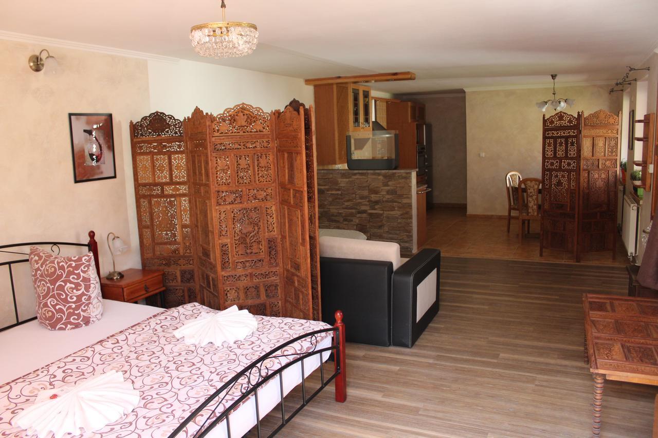 Hotel Excellent Kroměříž מראה חיצוני תמונה