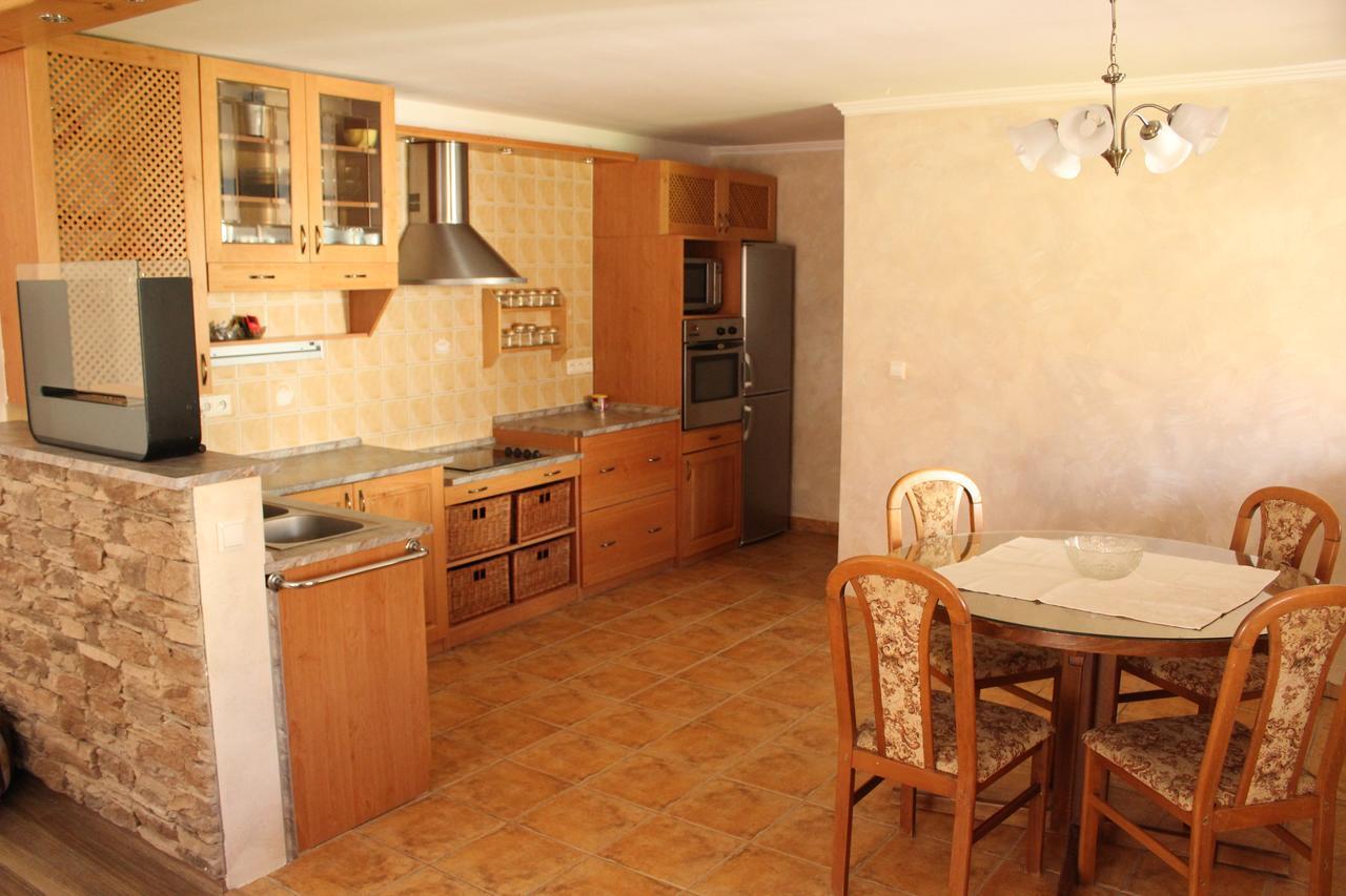 Hotel Excellent Kroměříž מראה חיצוני תמונה